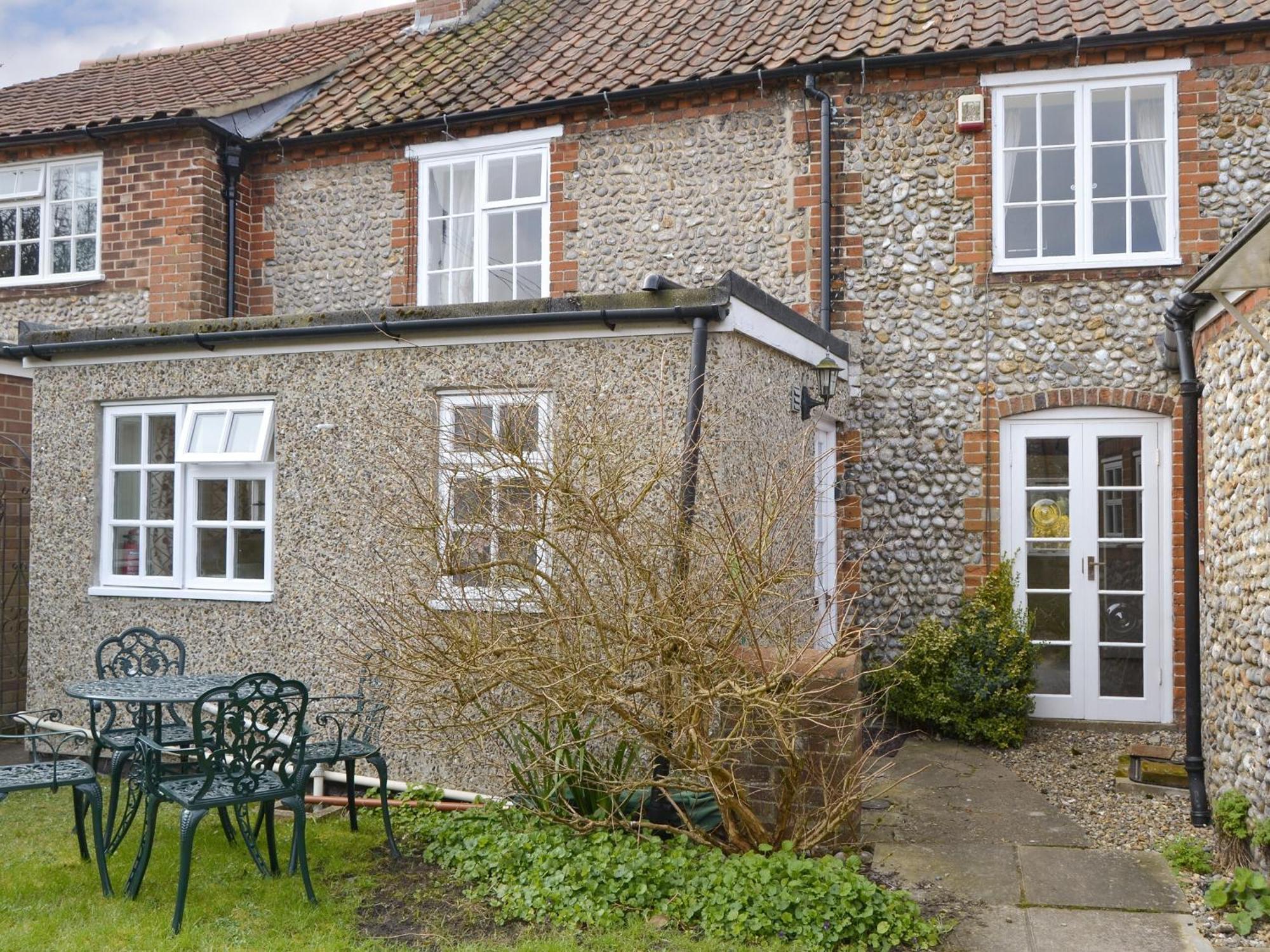 Hollyhock Cottage -Uk33553 Blakeney (Norfolk) Exterior foto